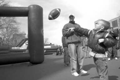 touch down jets