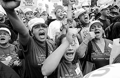 Unions rally to support workers