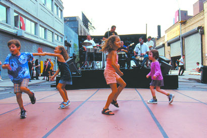 KITCHEN STREET FAIR