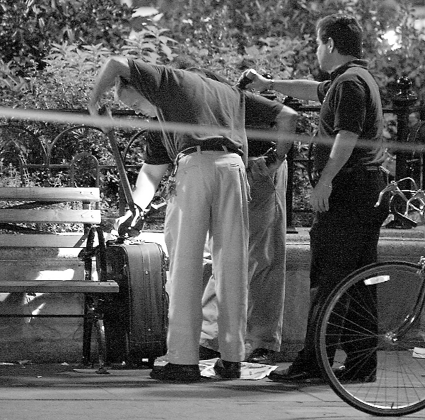 Scares in the square 1 scare-2004-09-09_z