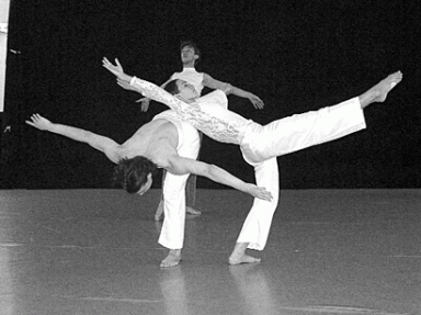 dance-2005-03-15_z