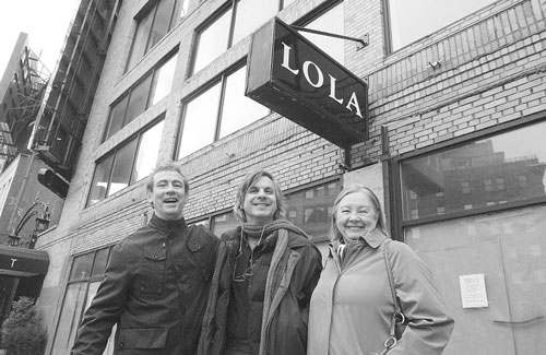 lola-2006-01-10_z