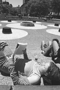 plaza-2006-05-30_z
