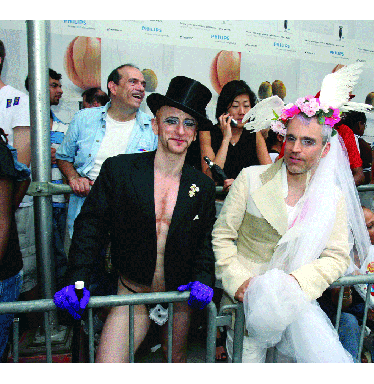 pridegallery-2006-07-06_z