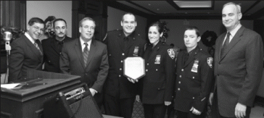 cops-2007-12-04_z