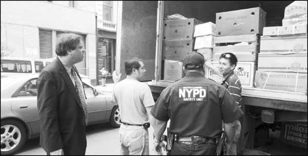 Police: Don’t keep on trucking on Broome St. 1 nypd-2008-07-15_z