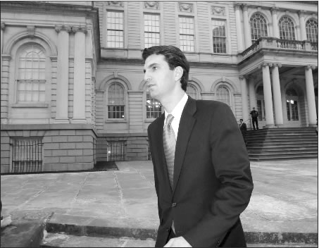 leavingcityhall-2009-03-12_z