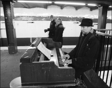 pianoman-2009-03-02_z