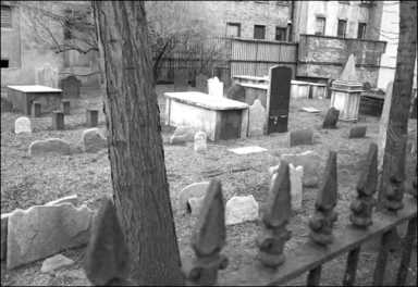 cemetery-2010-03-18_z