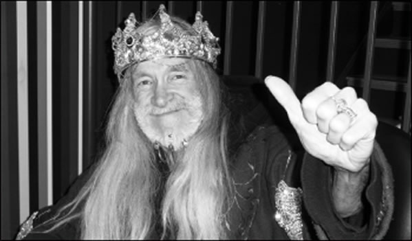 It’s good to be the king 1 pgmking-2011-04-13_z