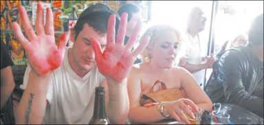 hands-2011-05-04_z