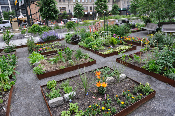 pg-13-garden-story-pic