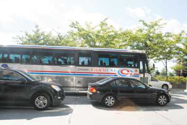 pg-16-bus-story-pic