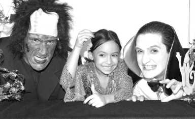 Halloween-McNally-Jackson-Photo-B-by-Yvonne-Brooks-2USE