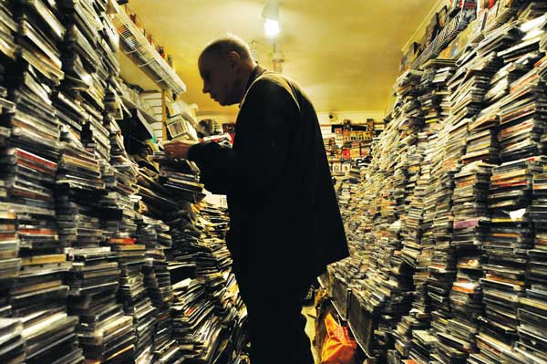 The Birdman among his stacks of CD’s at Rainbow Music store, at First Ave. and St. Mark’s Place.