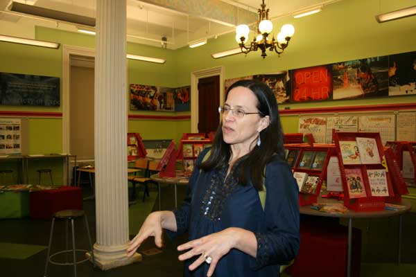 Peck Slip principal makes plans for new building 1 Downtown Express file photo Maggie Siena, Peck Slip School’s principal, in the school’s temporary Tweed Courthouse home.