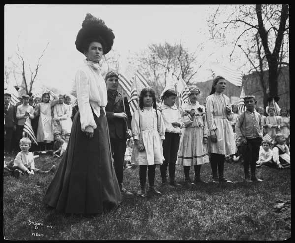 Arbor-Day-Parade-and-Planting,-Tompkins-Square-Park,-Manhattan,-1904,-Byron-Company,-Museum-of-the-City-of-New-Yor