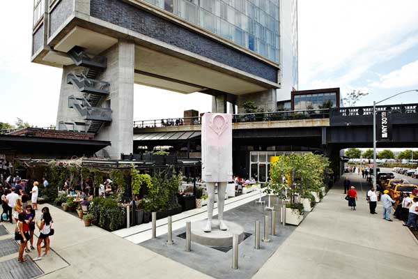 standard-plaza