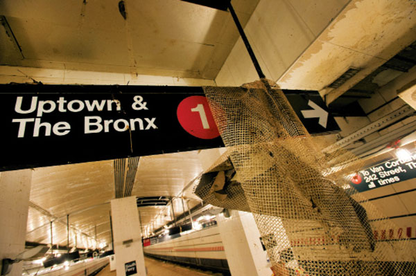 It may take three years to repair the South Ferry subway station at a cost of $600 million — about the same amount spent in 2009 to expand and repair the stop.   Photo by Metropolitan Transportation Authority   