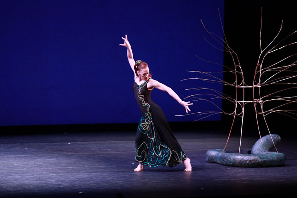 Photo courtesy of Costas Blakeley White-McGuire in Martha Graham’s 1946 classic, “Cave of the Heart.”