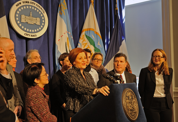 Seaport development deal wins praise and scorn Downtown 2 Council Speaker Christine Quinn, center, announcing the Seaport food markets March 20. Downtown Express photo by Terese Loeb Kreuzer