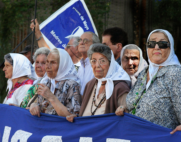 mothers_of_the_missing_Argentina_8_2008