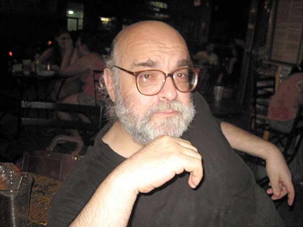 Ric Menello, 60, starred at dorm before film fame 1 Ric Menello left an indelible impression as a desk clerk at Weinstein Hall in the early 1970s.