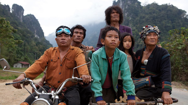 From left: Sumrit Warin as Toma, Sitthiphon Disamoe as Ahlo, Thep Phongam as Purple, Loungnam Kaosainam as Kia and Bunsri Yindi as Taitok.  Photo by Tom Greenwood 