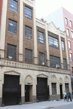 Clayton,-Soho-House,-acker,-photo