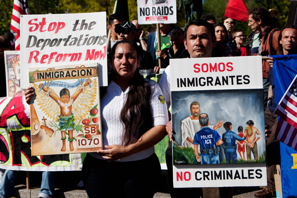 Marching for immigrants’ and workers’ rights 1 Downtown Express photos by Q. Sakamaki