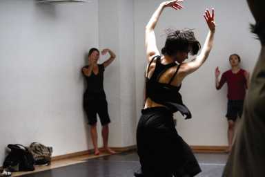 Dance-New-Amsterdam-Photo_Elle-Chyun-2
