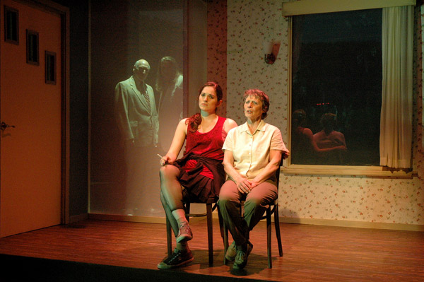 Contemplating family, the future and fracking 1 Photo courtesy of Discovering Oz L to R: Joel Leffert, Harlan J. Alford, Linda Tardif and Tina Shepard, in “Marcellus Shale.”