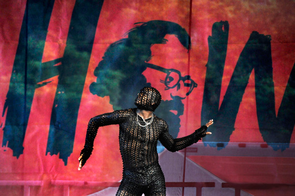 Noodles Ginsberg howled for return for second serving 1 Photo by Bob Krasner Derrick Pendavis Extravaganza, a dancer with Riki Colon’s Men in Skirts, performed in front of a banner with Allen Ginsberg’s image at the recent HOWL! Festival.