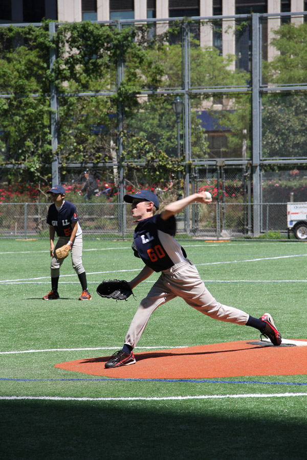 sports,-pitcher