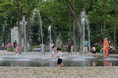 DSC_5547BatteryParkFountainBosqueJuly42013FFF