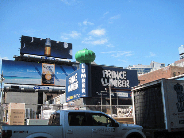 Longtime Lumber Location Transitions to Tower 1 Photo by Yanan Wang Prince Lumber will abdicate, and Prince Tower will take its place.