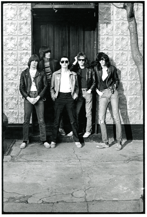 Arturo the V… Do you remember rock ’n’ roll radio? 3 Photos by Roberta Bayley
