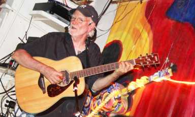 Bob Horan played the Back Fence on Tuesday night