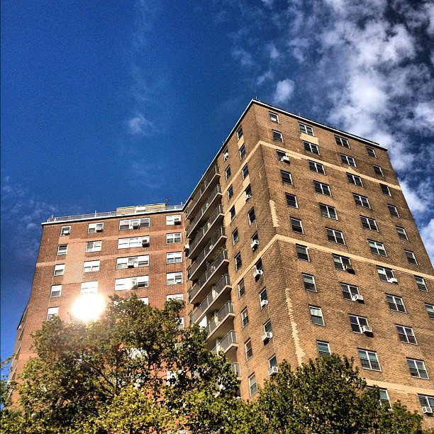 VILLAGE VIEW APARTMENTS