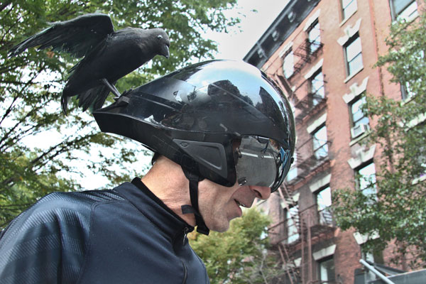bike-helmet-raven