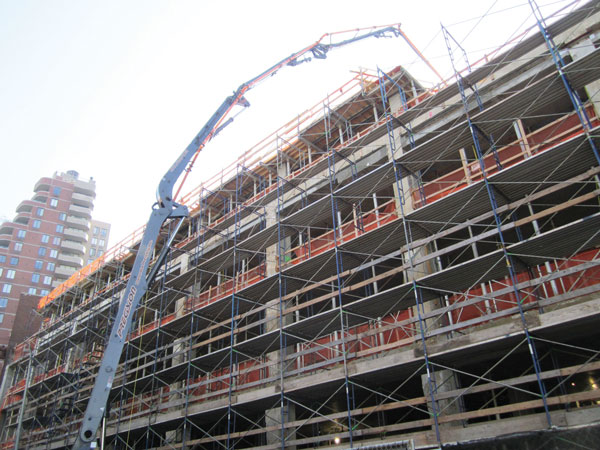 Garage up for sale as developers drive prices ever higher 2 Photo by Lincoln Anderson Changing the landscape physically, and soon economically, the project at 150 Charles St. will add 98 super-high-end residences.
