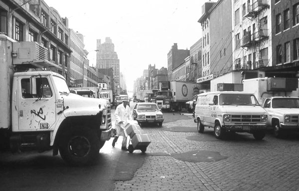 A Meat Market worker back during the district’s heyday as a working market. At its peak, in the mid-20th century, there were several hundred meat companies packed into the district’s several blocks.