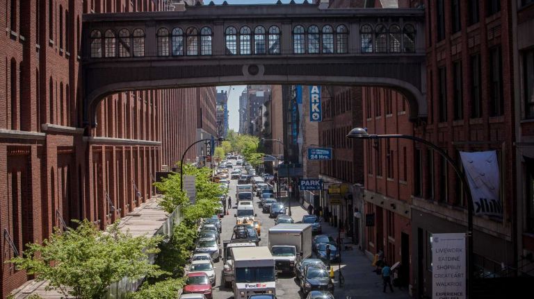 15th St., as seen from the High Line. 