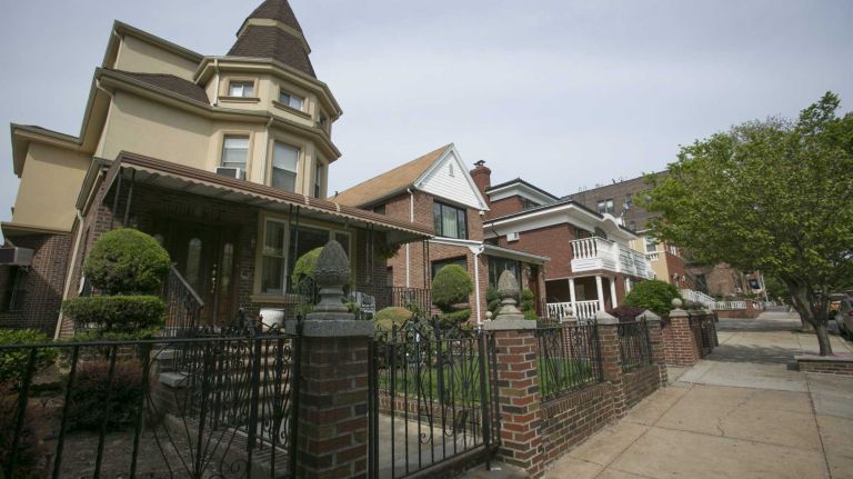Bay Ridge 13 Bay Ridge is known for its mix of idyllic homes and stately mansions. Here's a house on 81st Street. (May. 10, 2013)