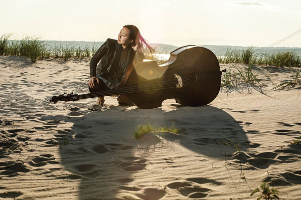 Photo by John Baptiste Guillemin Sands of time: Linda Oh approaches 30 with a mature reverence for the past.