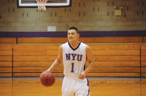 Tana’s 15 not enough as N.Y.U. Violets edged by streaking Bears 1 Ryan Tana was game in his final game, but the perennially Bears were just too tough. Photo by daniel-jean lubin