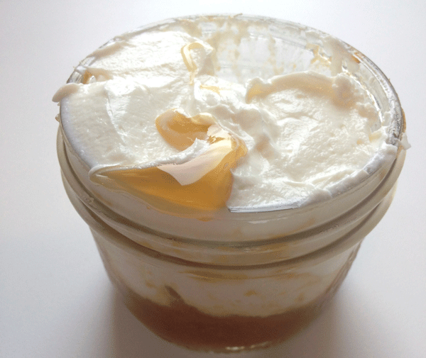 Brainy Breakfasts and Midday Boosts 4 Photo by Carlye Waxman RD, CDN This one’s a real peach: Carlye’s recipe for Overnight Oatmeal Parfait is a great breakfast treat.