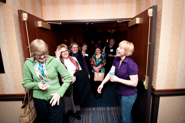 Solo Show Extols the Rewards of Hospice Work 4 Photo courtesy of the artist Taren Sterry (at right) greets hospice nurses and audience members, following a Dec. 2013 performance of “180 Days.”