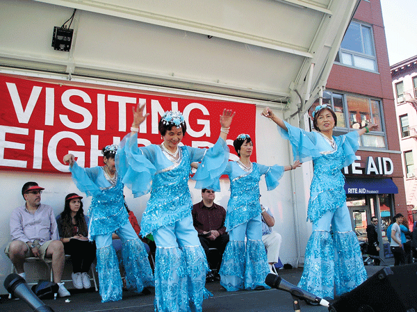 Photo by Laura Scharf, courtesy of Visiting Neighbors Razzle Dazzle them: This year’s Senior Talent Show, part of the annual (12-6pm) Visiting Neighbors Chelsea Day Festival, happens on April 26, from 2-4pm (on Eighth Ave., at 20th St.).