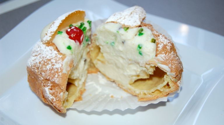 Zeppoles vs. Sfincis: Which Italian pastry are you? 14 Airy pockets, rich ricotta and powdered sugar come together to create a masterpiece.